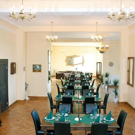 Дом отдыха Herrenhaus Uckerland