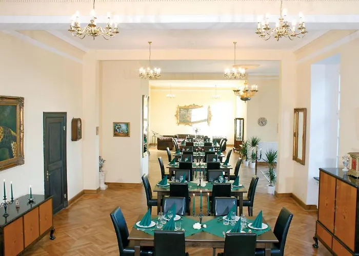 بيت للعطل Herrenhaus Uckerland